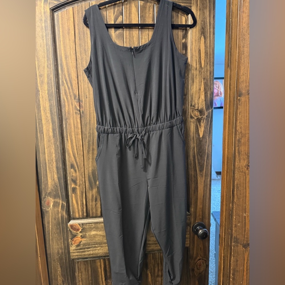 Prana Charcoal Gray Top